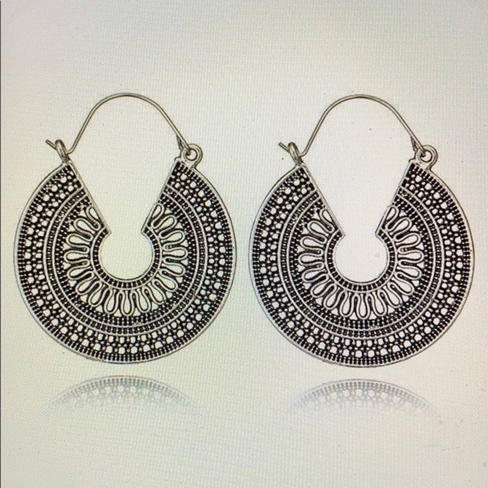 Silver Boho Geometric Fashion Earrings